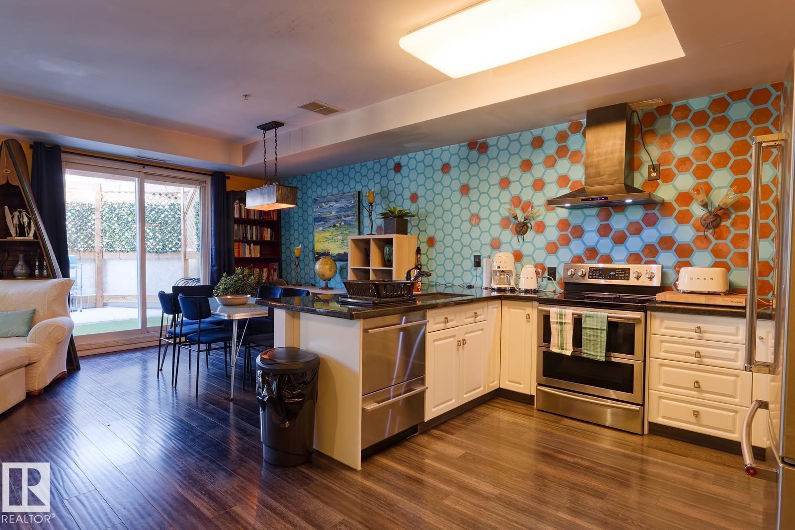 #115 10728 82 Av Nw, Edmonton, Alberta  T6E 6P5 - Photo 2 - E4476180