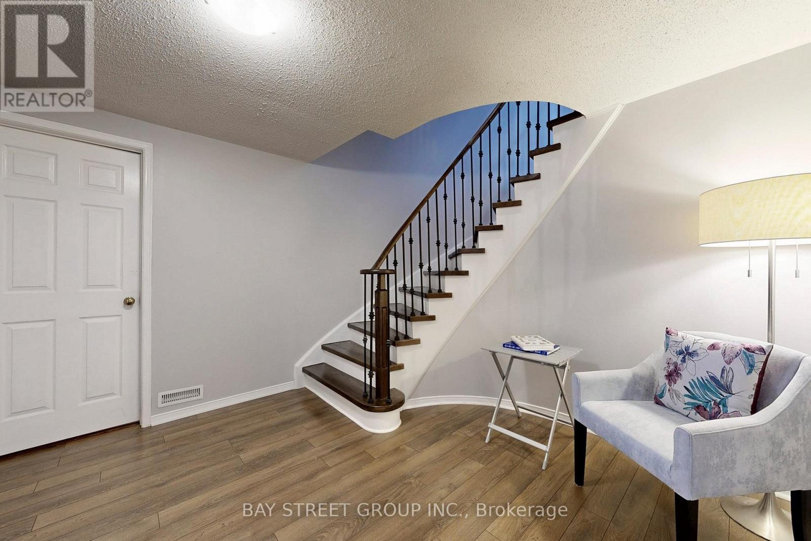 535 Malvern Crescent, Newmarket (Bristol-London), Ontario  L3Y 7L7 - Photo 36 - N12851996