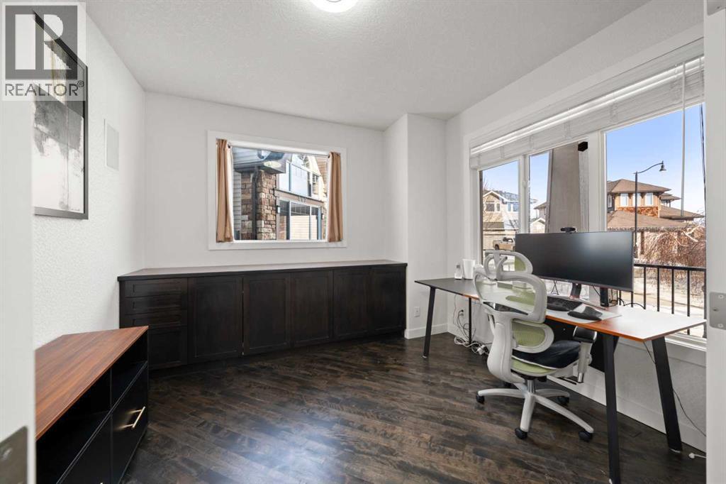 444 Crystal Green Manor, Okotoks, Alberta  T1S 0A3 - Photo 3 - A2288533