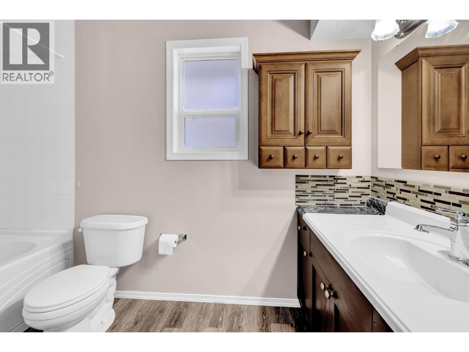 2764 Merritt Road, Prince George, British Columbia  V2N 1M4 - Photo 14 - R3096052