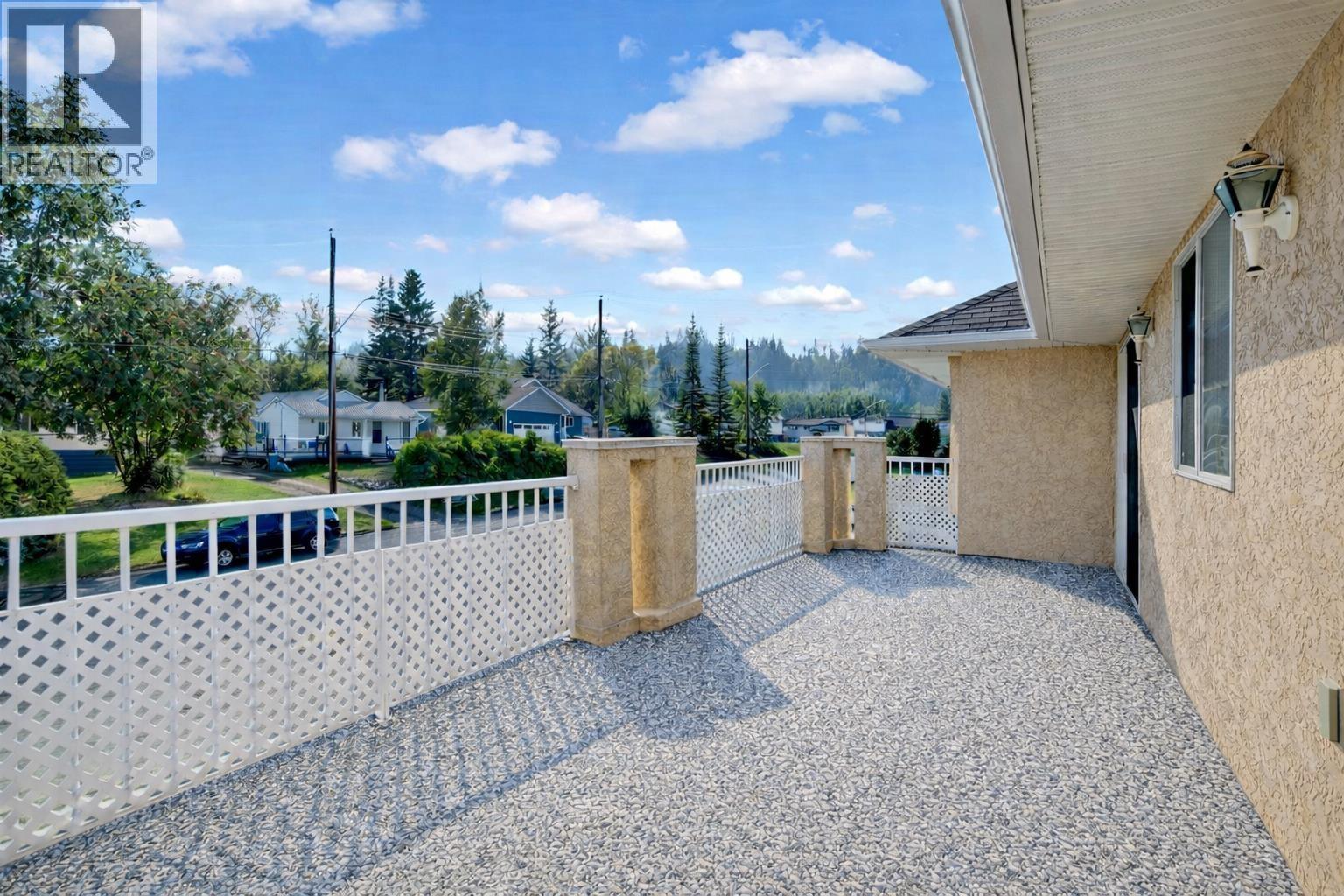 2764 Merritt Road, Prince George, British Columbia  V2N 1M4 - Photo 17 - R3096052