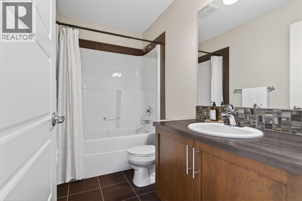 999 Evanston Drive Nw, Calgary, Alberta  T3P 0K9 - Photo 33 - A2289833