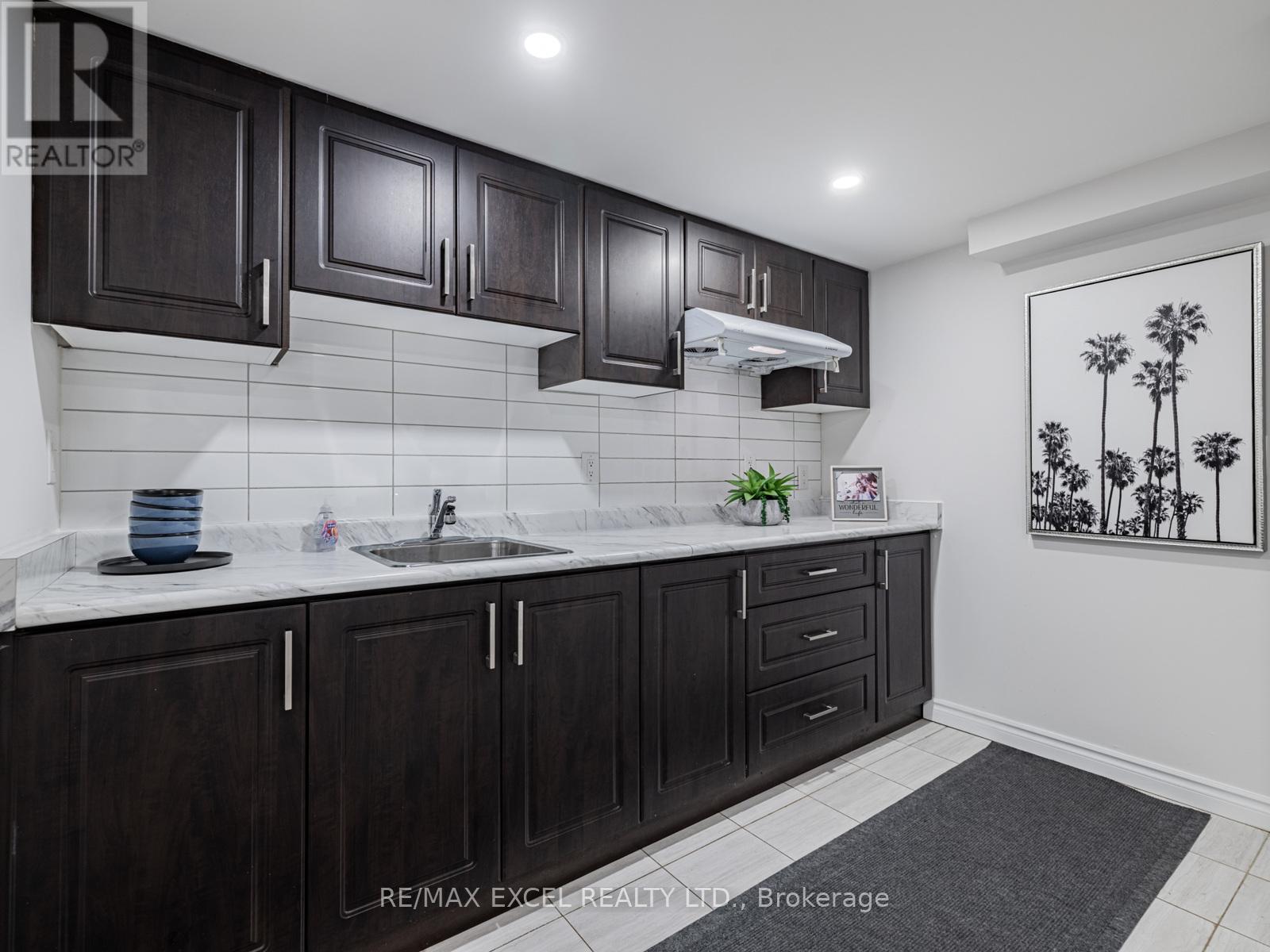 69 Baroness Crescent, Toronto, Ontario  M2J 3K4 - Photo 29 - C12852680