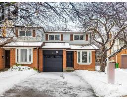 69 BARONESS CRESCENT, Toronto, Ontario