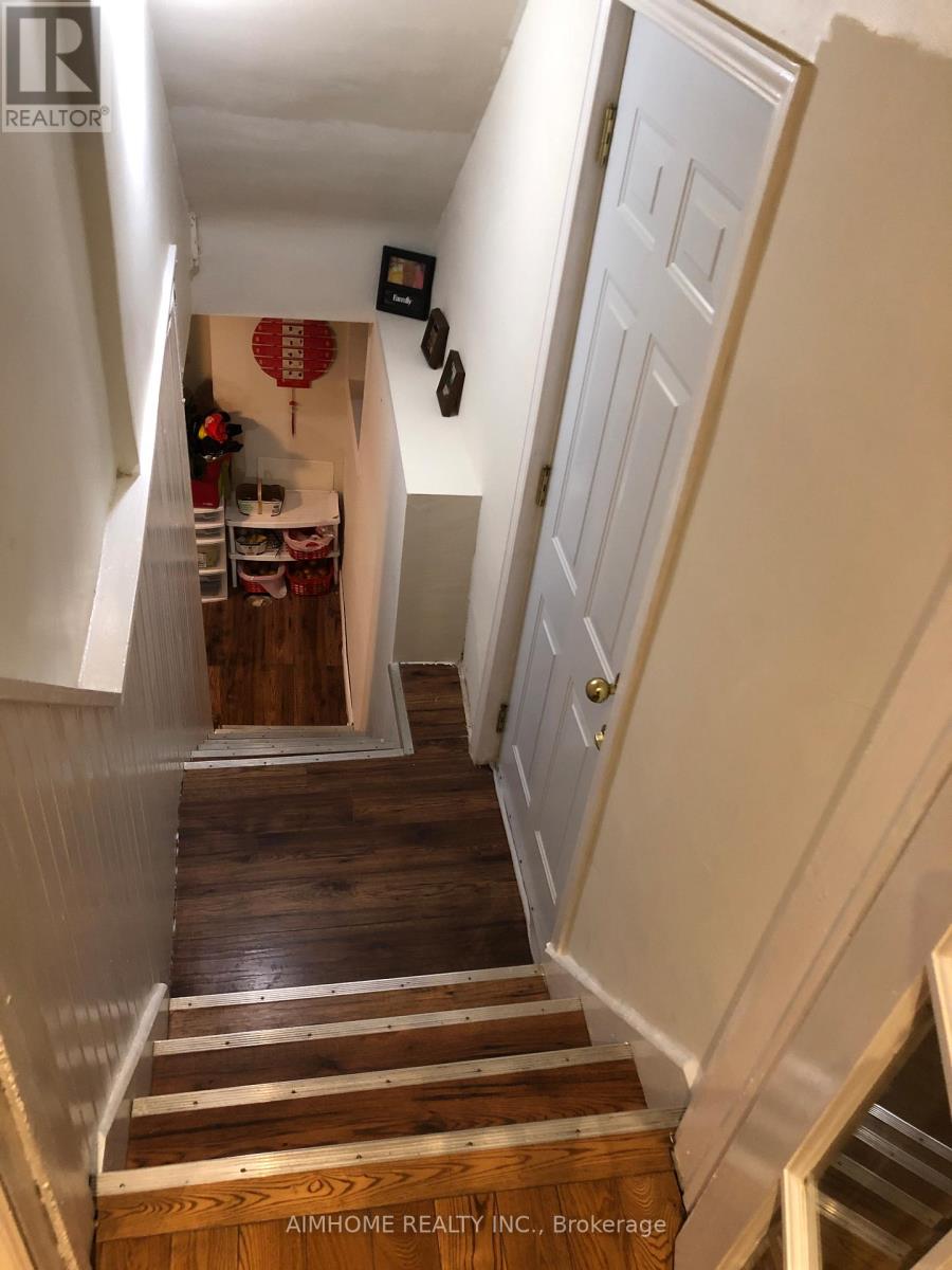 268 Jedburgh Road, Toronto, Ontario  M5M 3K4 - Photo 36 - C12852700