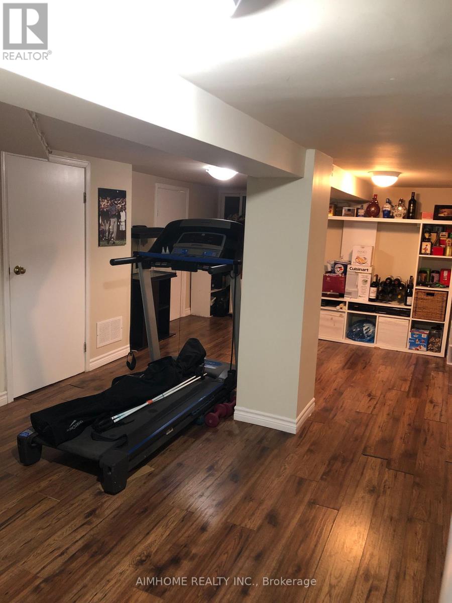 268 Jedburgh Road, Toronto, Ontario  M5M 3K4 - Photo 37 - C12852700