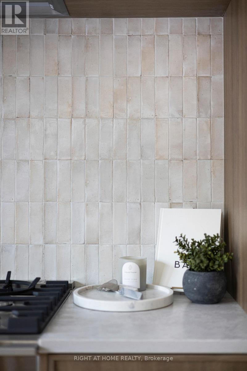 292 Borden Street, Toronto, Ontario  M5S 2N6 - Photo 14 - C12852708