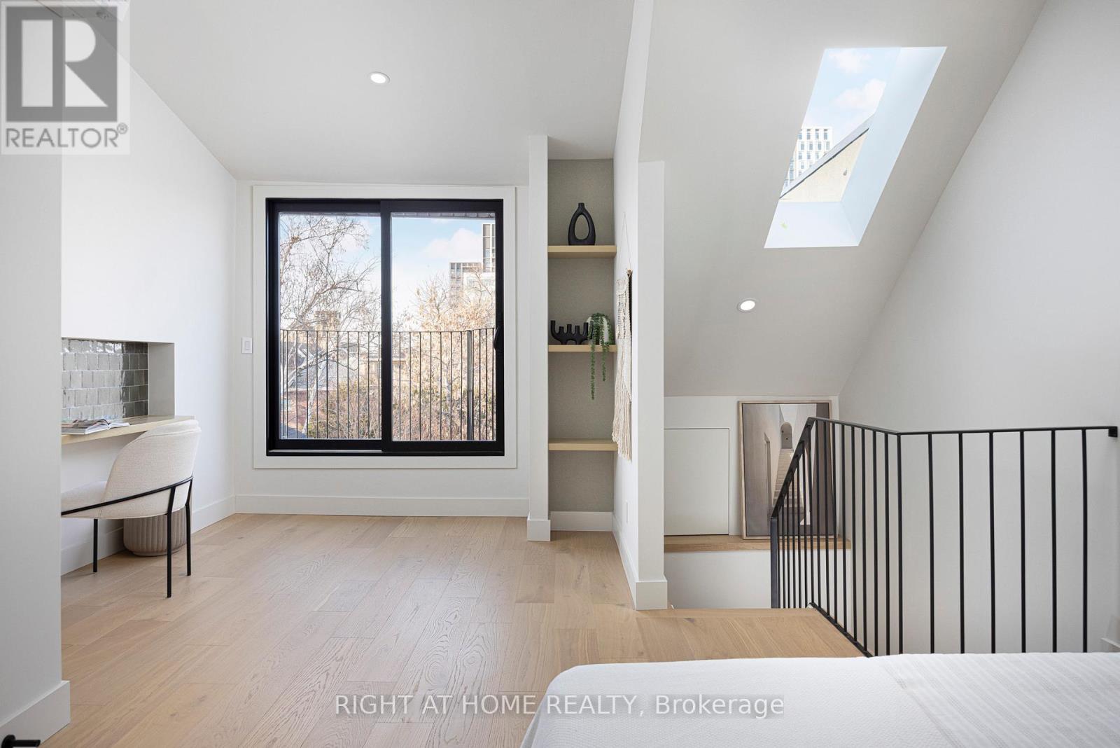 292 Borden Street, Toronto, Ontario  M5S 2N6 - Photo 34 - C12852708