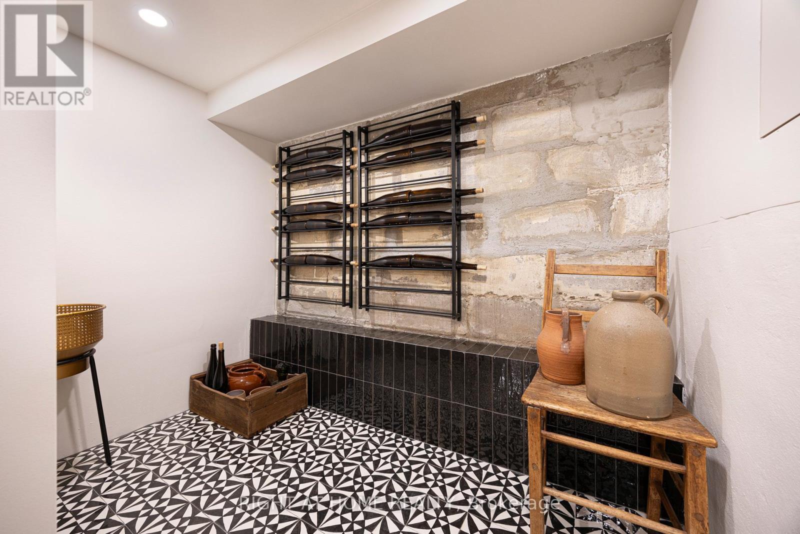 292 Borden Street, Toronto, Ontario  M5S 2N6 - Photo 42 - C12852708