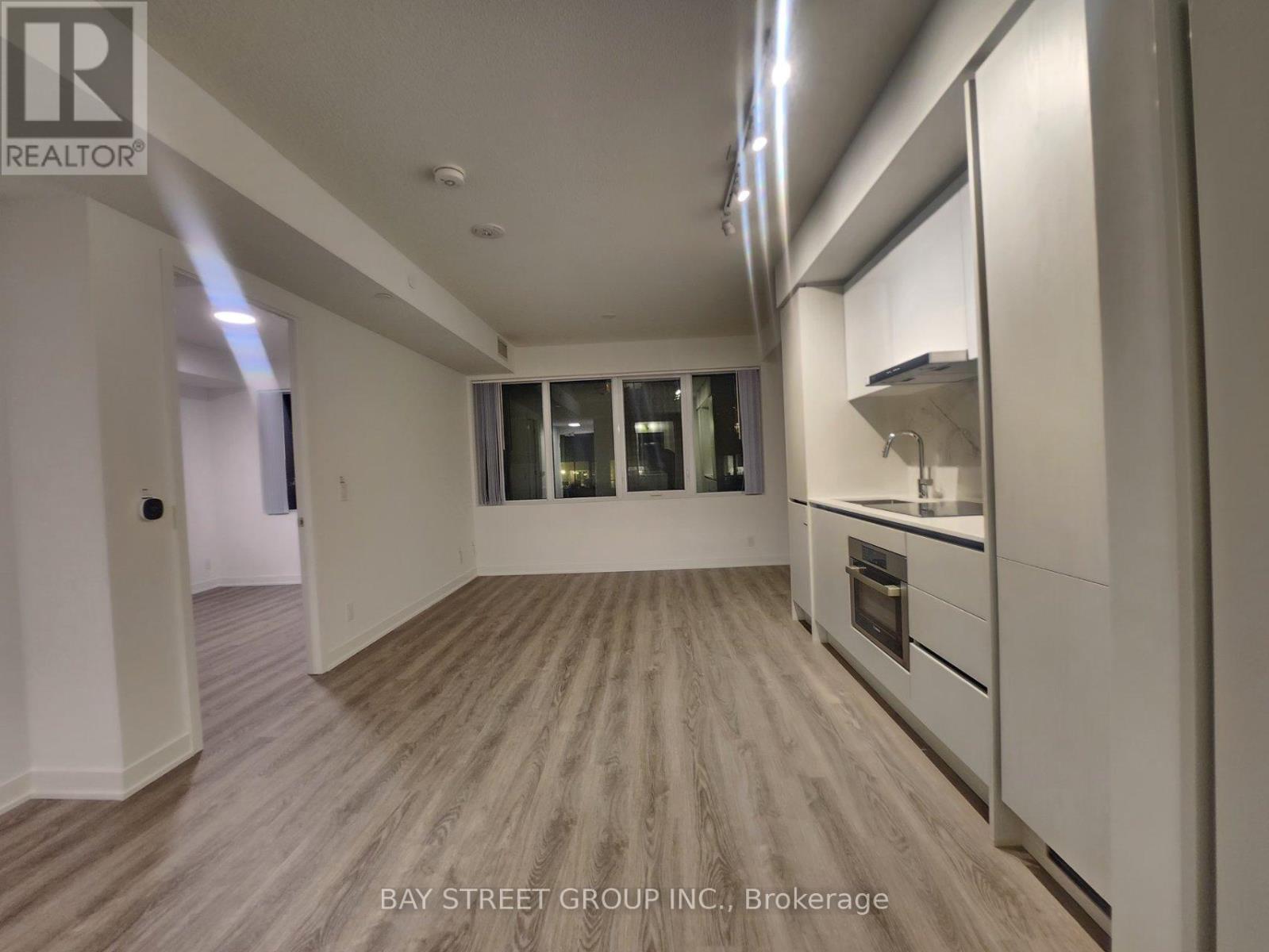 716 - 180 Front Street E, Toronto, Ontario  M5A 0K9 - Photo 4 - C12852710