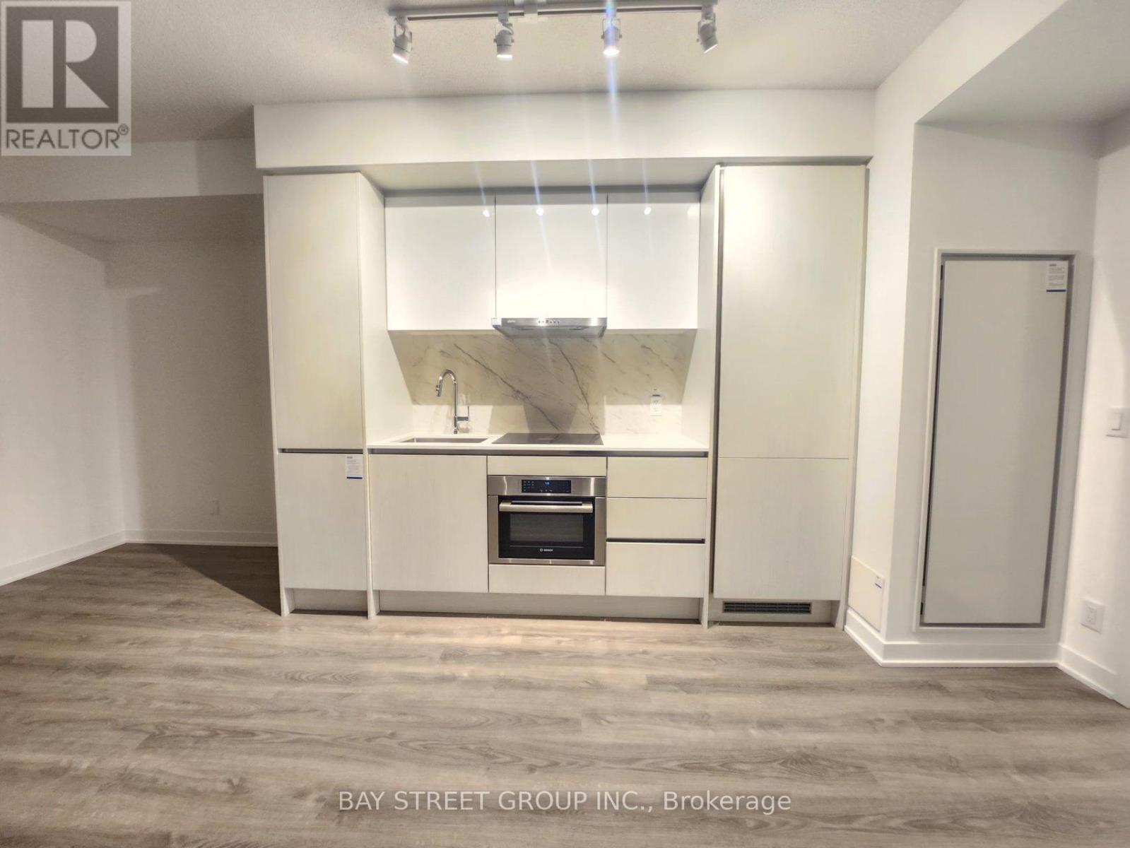 716 - 180 Front Street E, Toronto, Ontario  M5A 0K9 - Photo 5 - C12852710