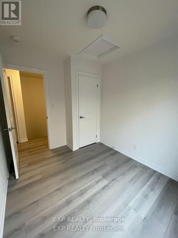 2001 Cameron Lott Crescent, Oshawa, Ontario  L1L 0S1 - Photo 3 - E12852686