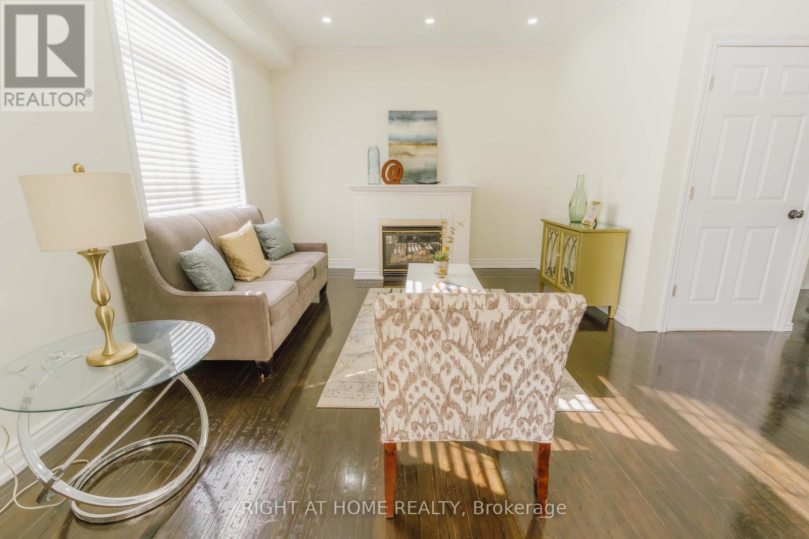 5 Dent Street, Ajax, Ontario  L1T 4E8 - Photo 10 - E12852696