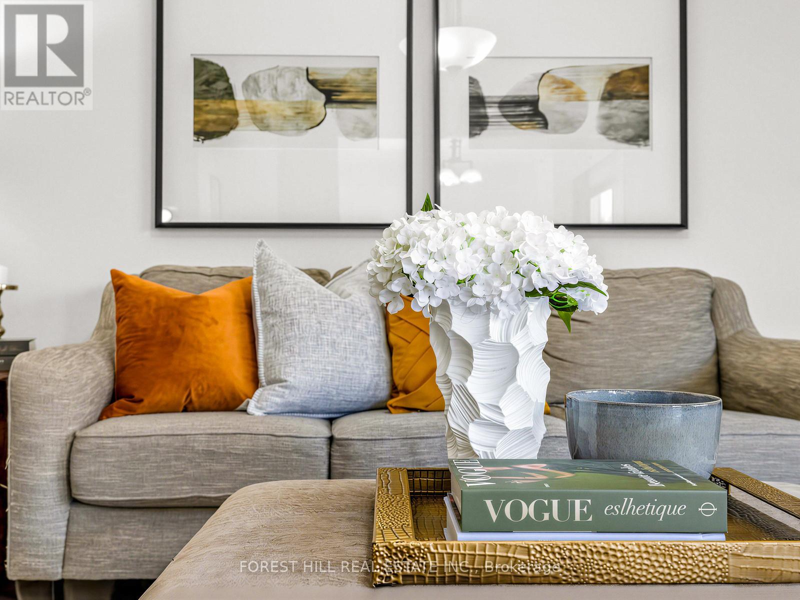 240 Swan Park Road, Markham, Ontario  L6E 0B1 - Photo 11 - N12852688