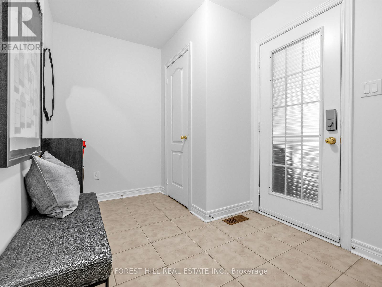 240 Swan Park Road, Markham, Ontario  L6E 0B1 - Photo 20 - N12852688