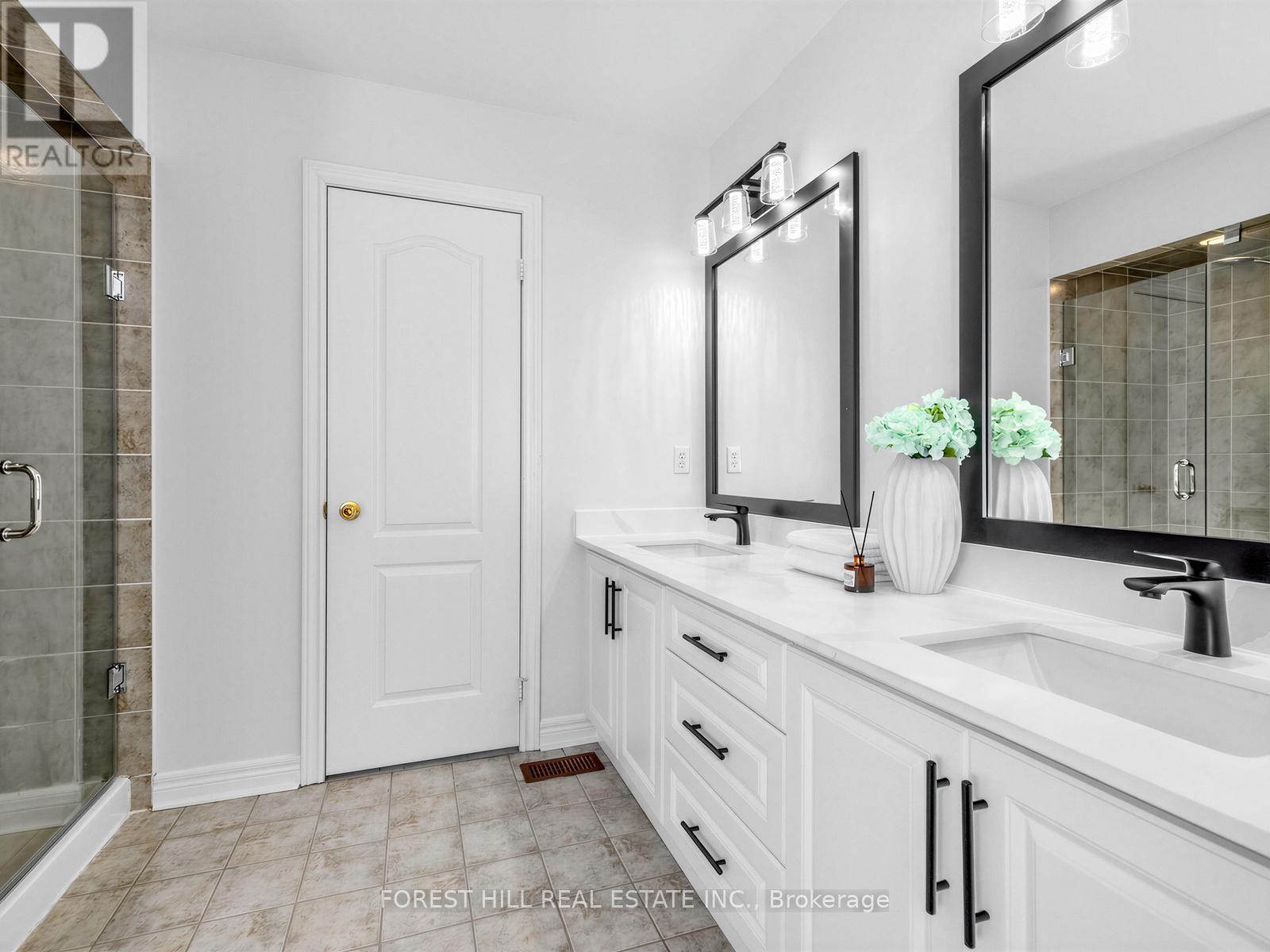 240 Swan Park Road, Markham, Ontario  L6E 0B1 - Photo 26 - N12852688