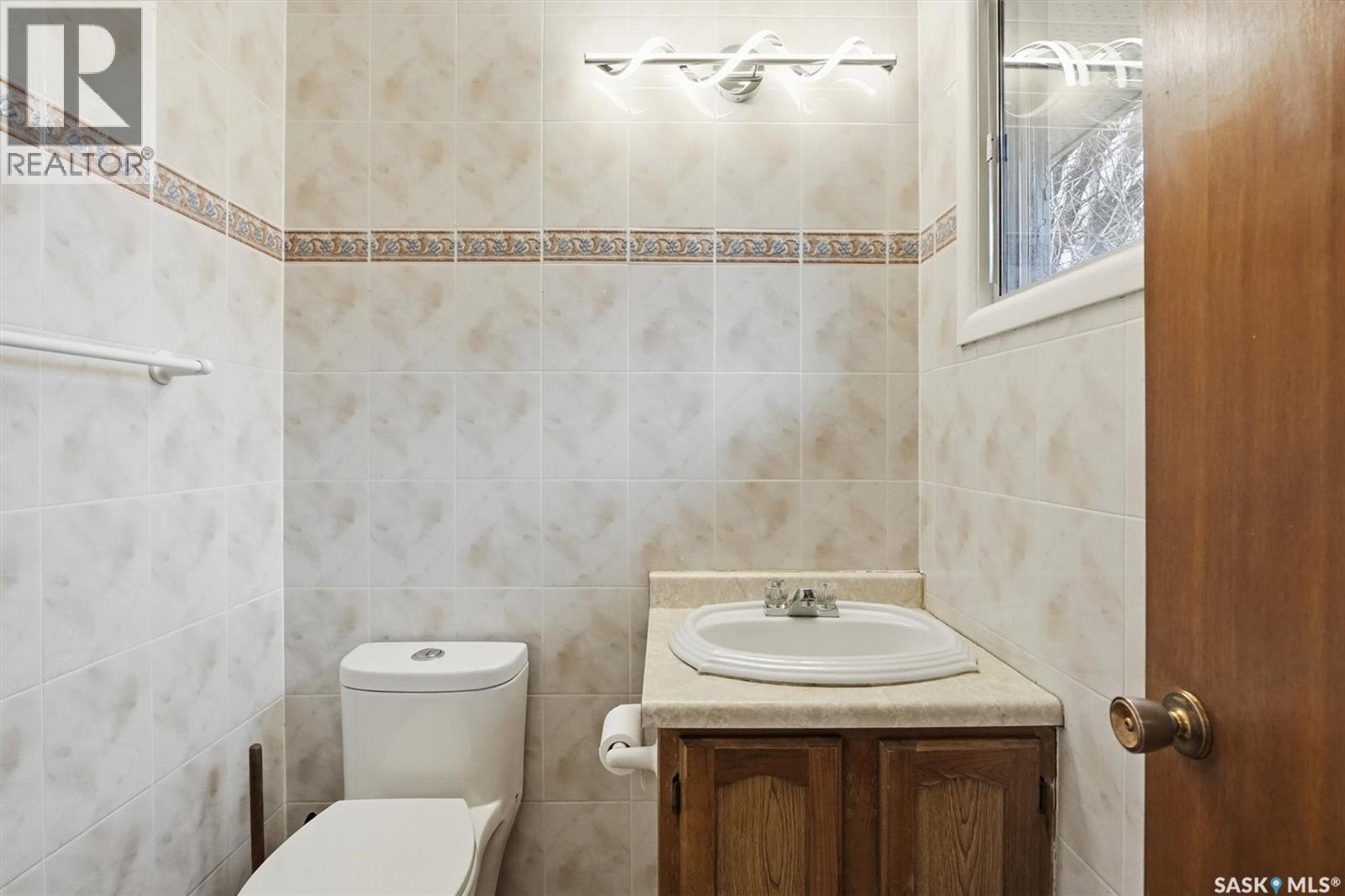 1424 Faulkner Crescent, Saskatoon, Saskatchewan  S7L 3R4 - Photo 17 - SK029854