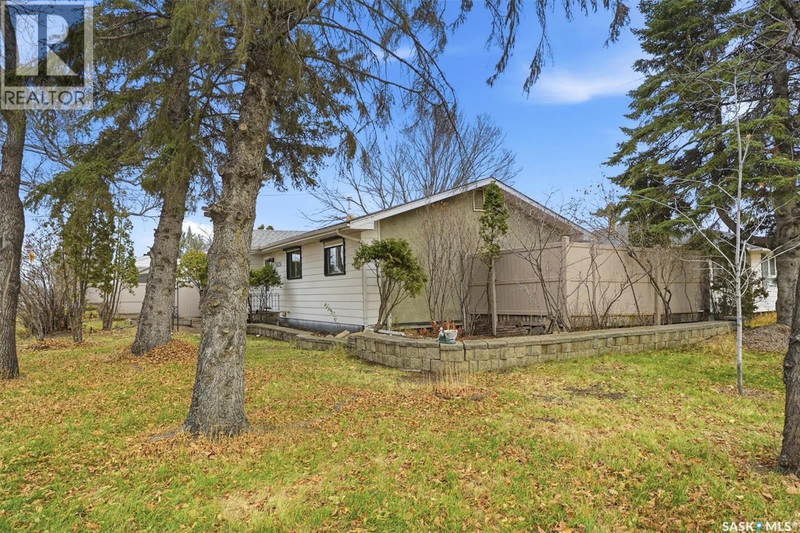 1424 Faulkner Crescent, Saskatoon, Saskatchewan  S7L 3R4 - Photo 37 - SK029854