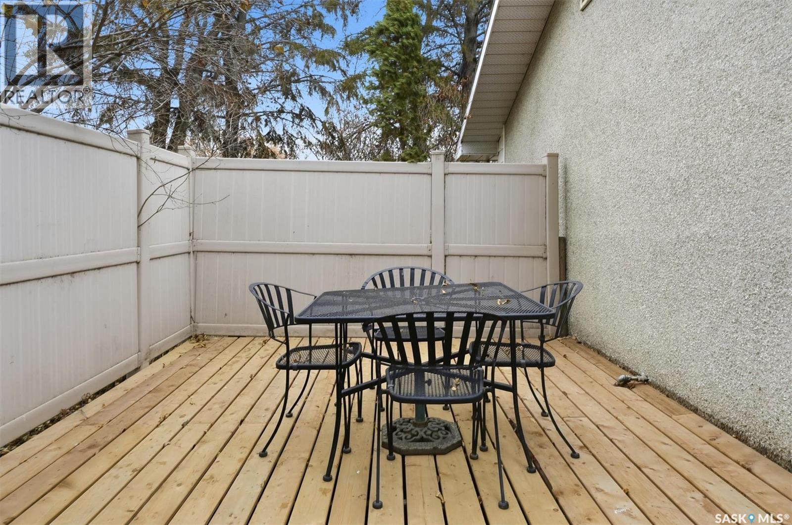 1424 Faulkner Crescent, Saskatoon, Saskatchewan  S7L 3R4 - Photo 44 - SK029854