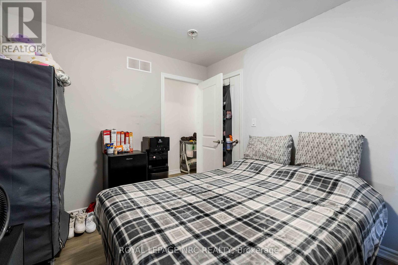 233 Louise Street, Welland (Lincoln/crowland), Ontario  L3B 1S9 - Photo 26 - X12852760