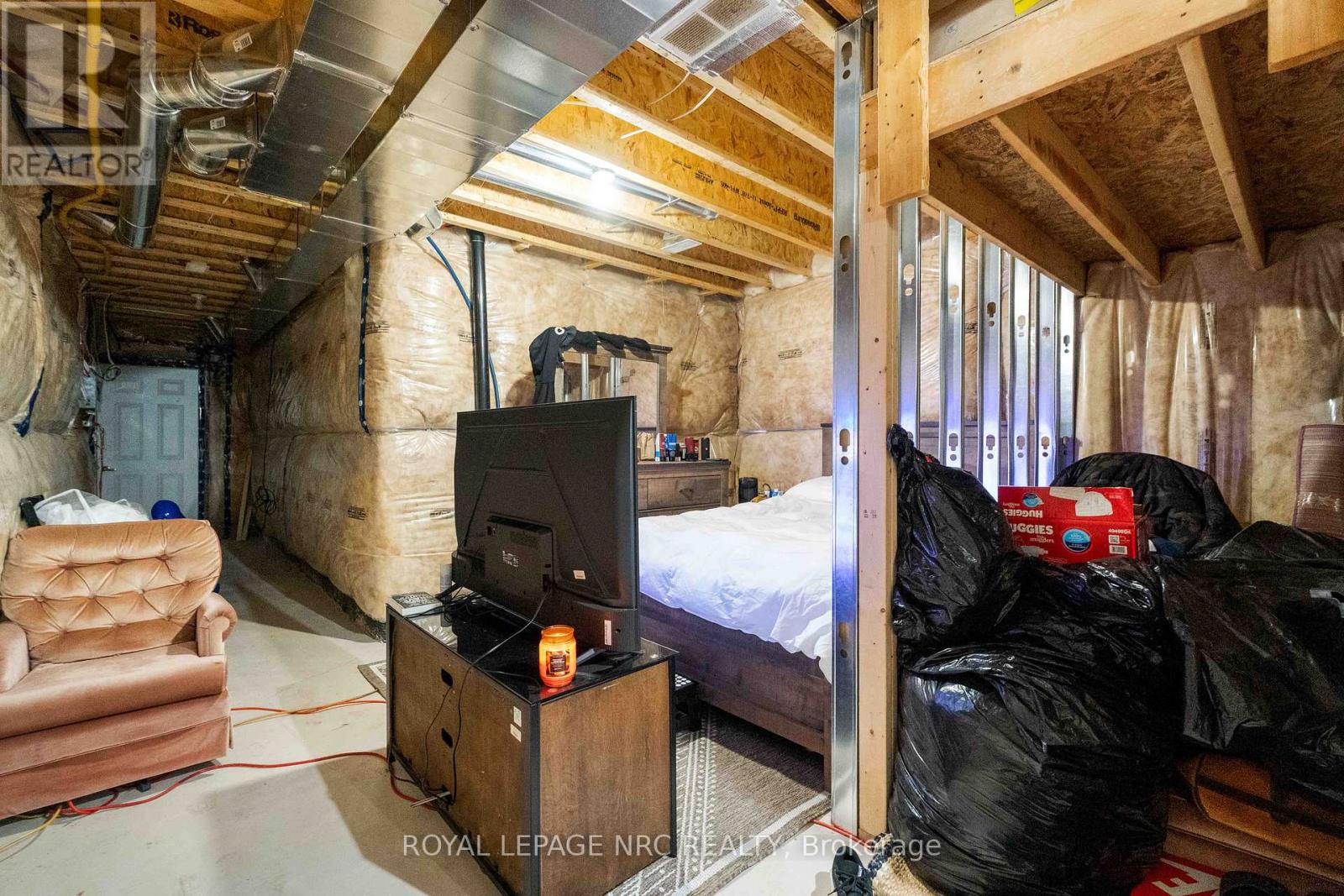 233 Louise Street, Welland (Lincoln/crowland), Ontario  L3B 1S9 - Photo 36 - X12852760