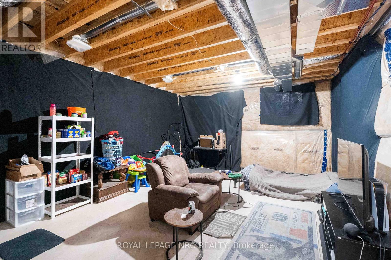 233 Louise Street, Welland (Lincoln/crowland), Ontario  L3B 1S9 - Photo 38 - X12852760