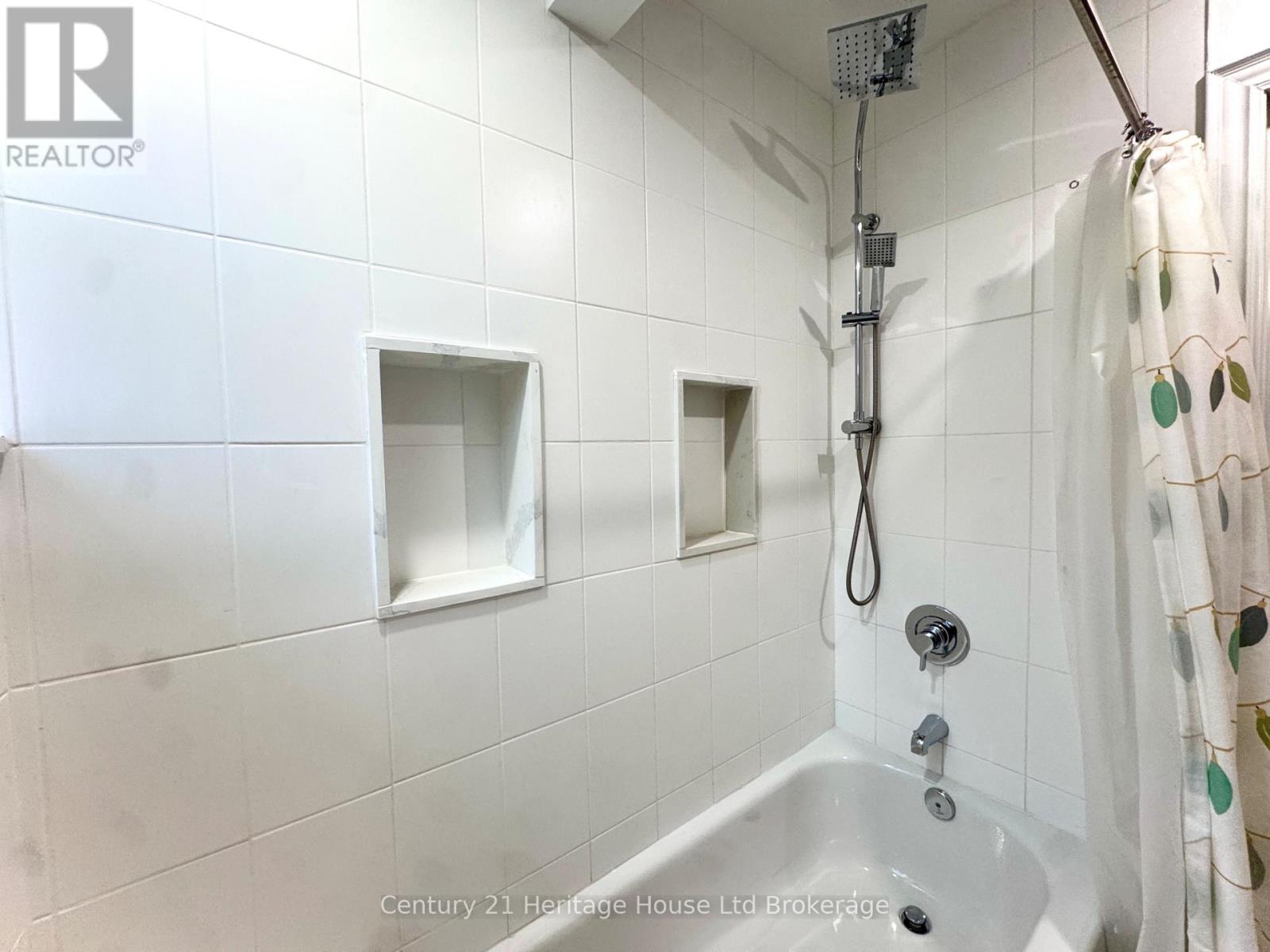 5138 Willmott Street, Niagara Falls (Cherrywood), Ontario  L2E 2A3 - Photo 15 - X12852758