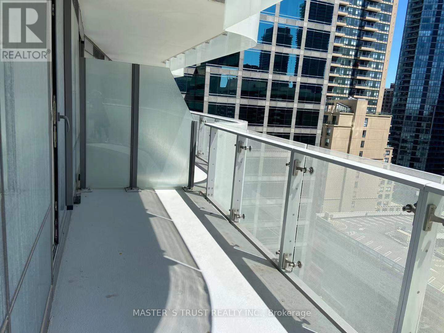 1206 - 1 Bloor Street E, Toronto, Ontario  M4W 1A9 - Photo 16 - C12852726