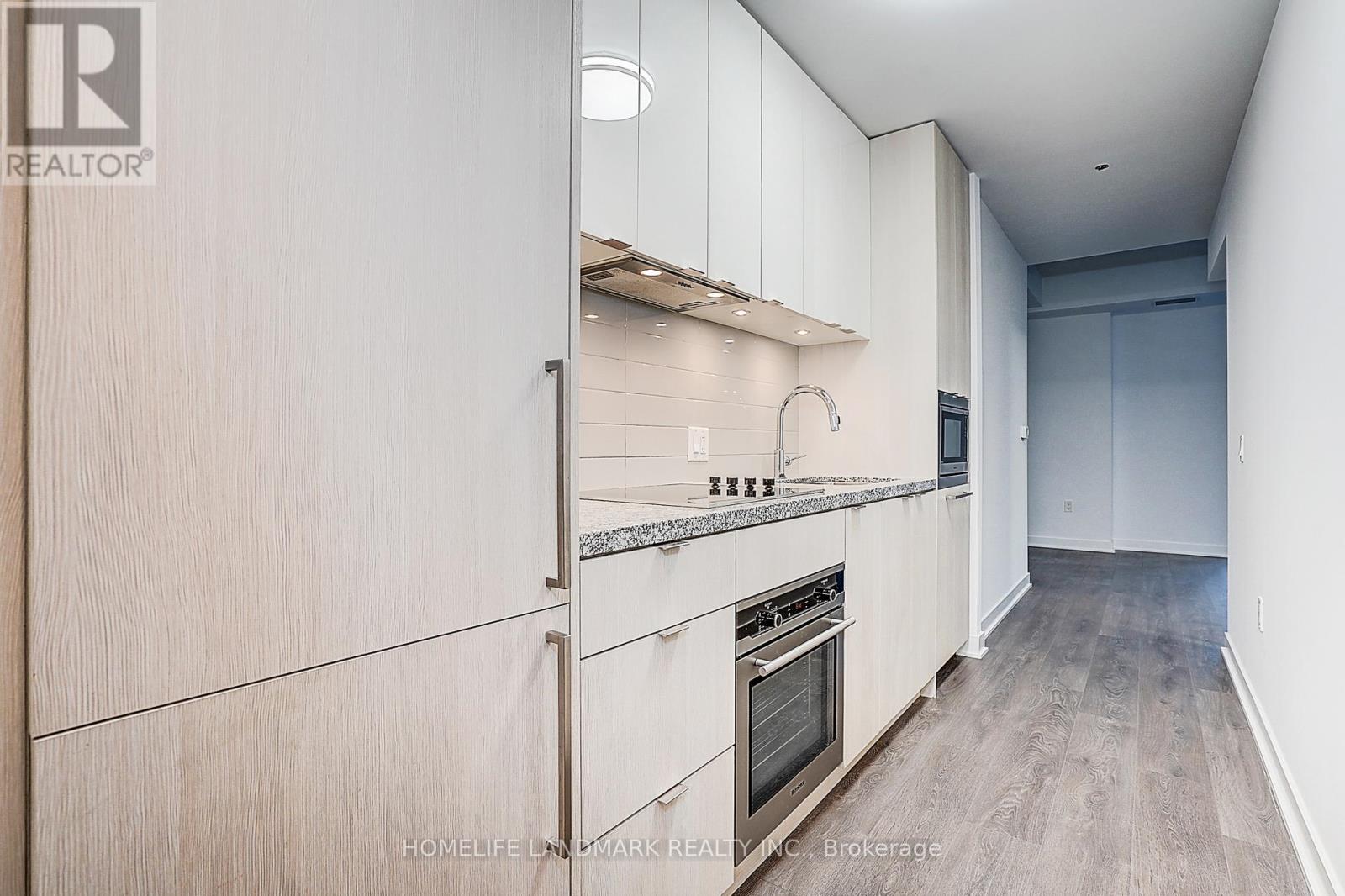 702 - 115 Blue Jays Way, Toronto, Ontario  M5V 0N4 - Photo 12 - C12852768