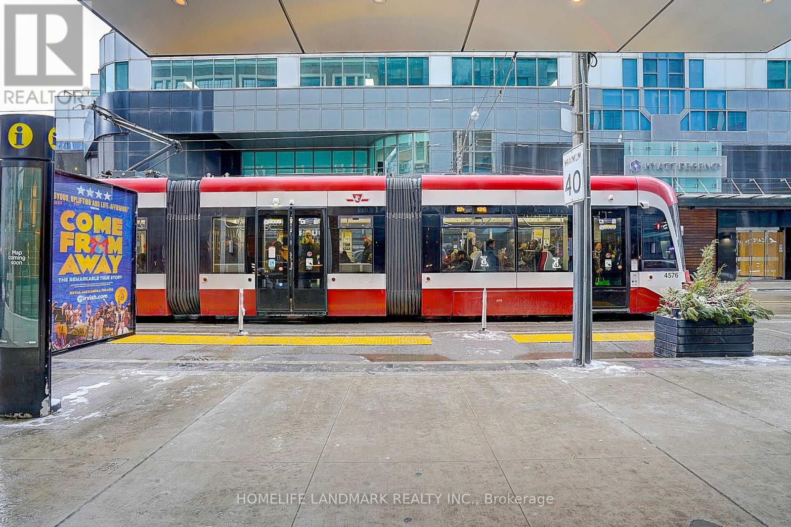 702 - 115 Blue Jays Way, Toronto, Ontario  M5V 0N4 - Photo 37 - C12852768