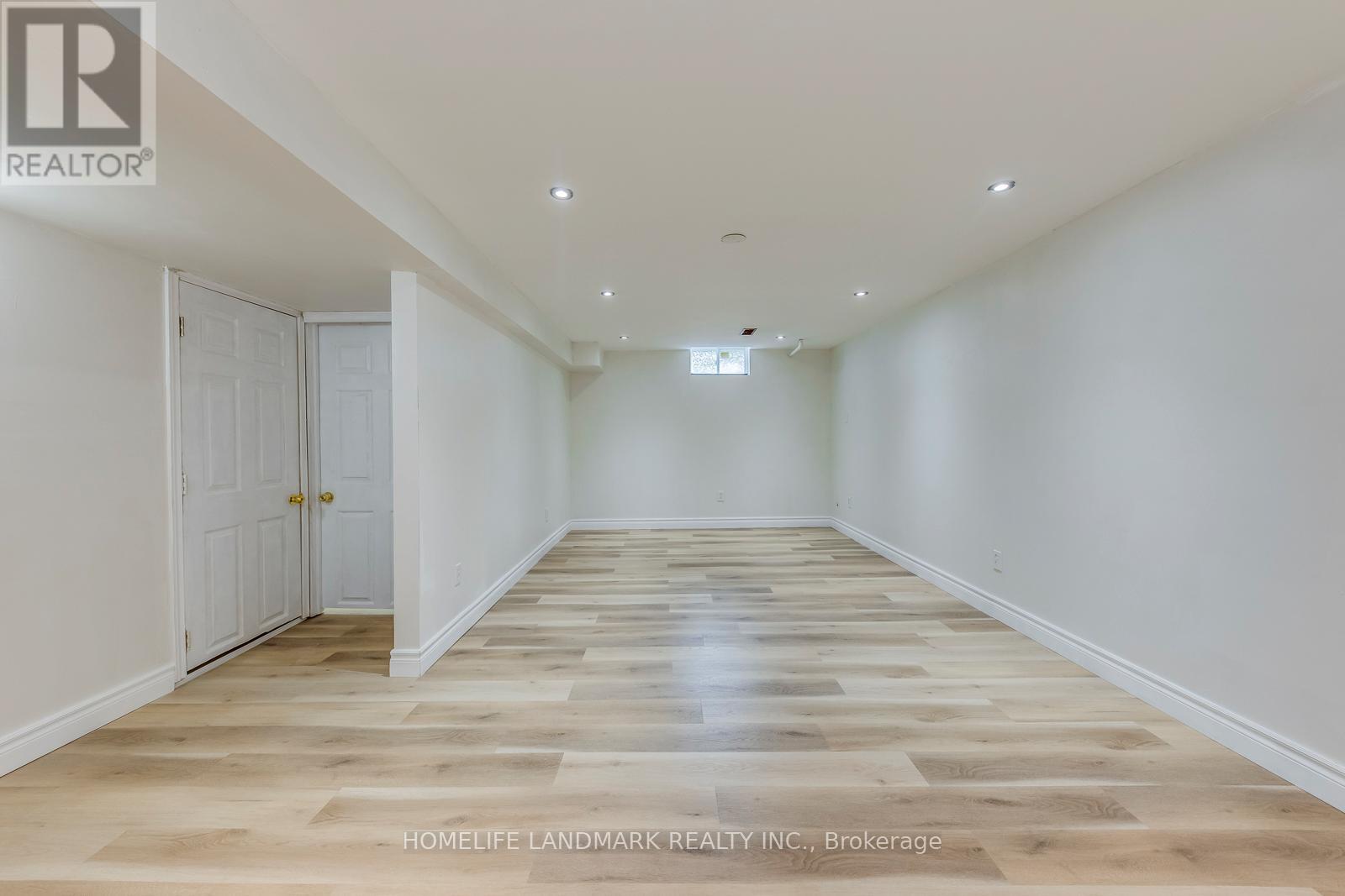 1226 Cottonwood Crescent, Oakville, Ontario  L6M 2W6 - Photo 28 - W12852714