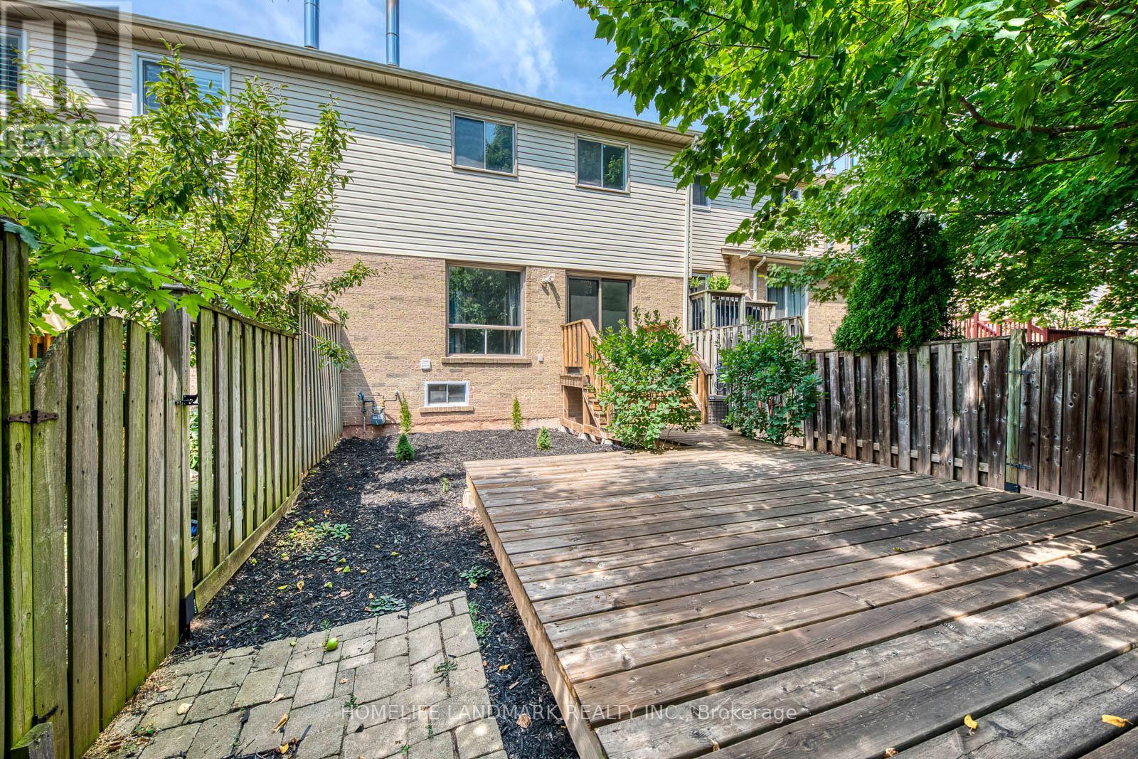 1226 Cottonwood Crescent, Oakville, Ontario  L6M 2W6 - Photo 35 - W12852714