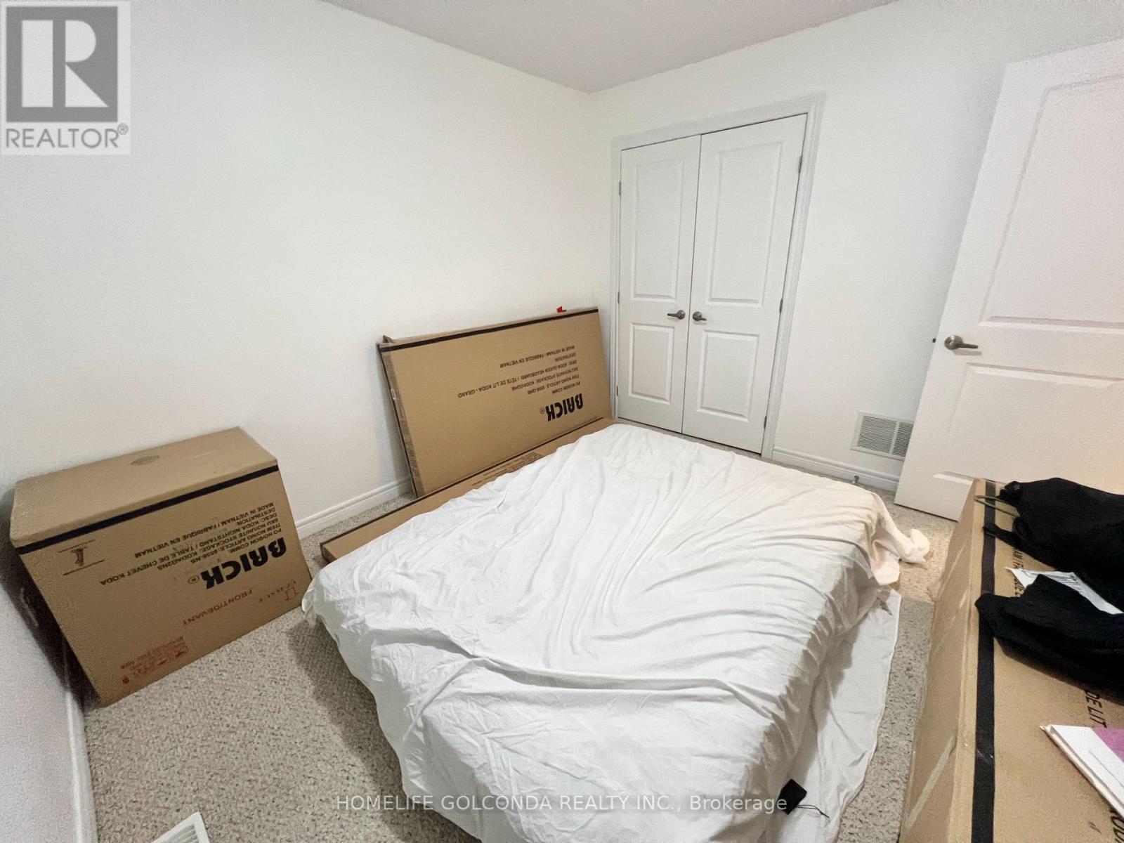 2358 Natasha Circle, Oakville, Ontario  L6M 1N9 - Photo 18 - W12852740