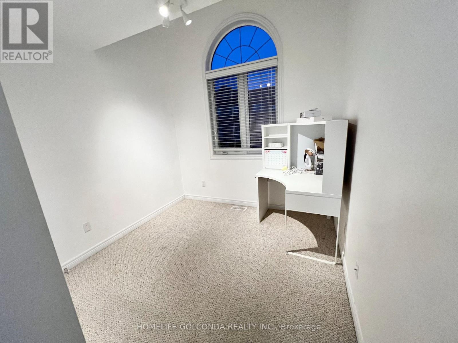 2358 Natasha Circle, Oakville, Ontario  L6M 1N9 - Photo 19 - W12852740