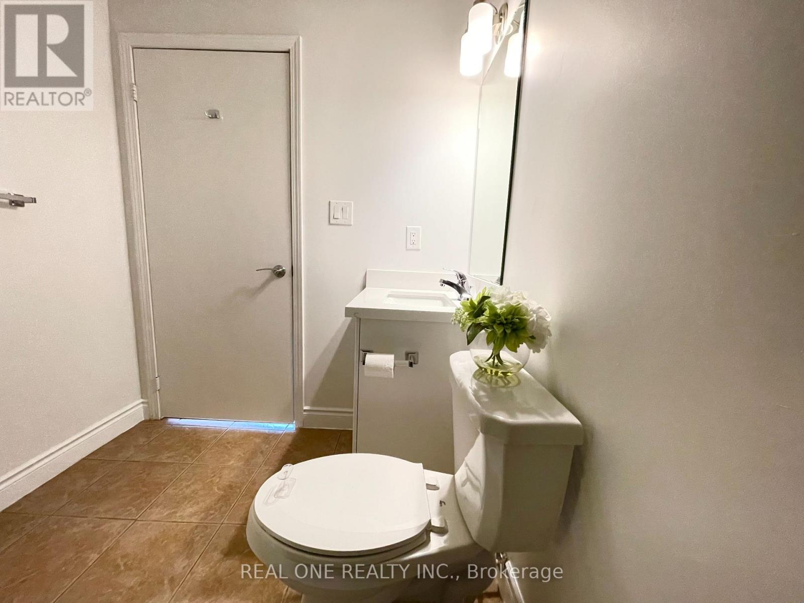 217 - 25 Richgrove Drive, Toronto, Ontario  M9R 0A3 - Photo 11 - W12852746