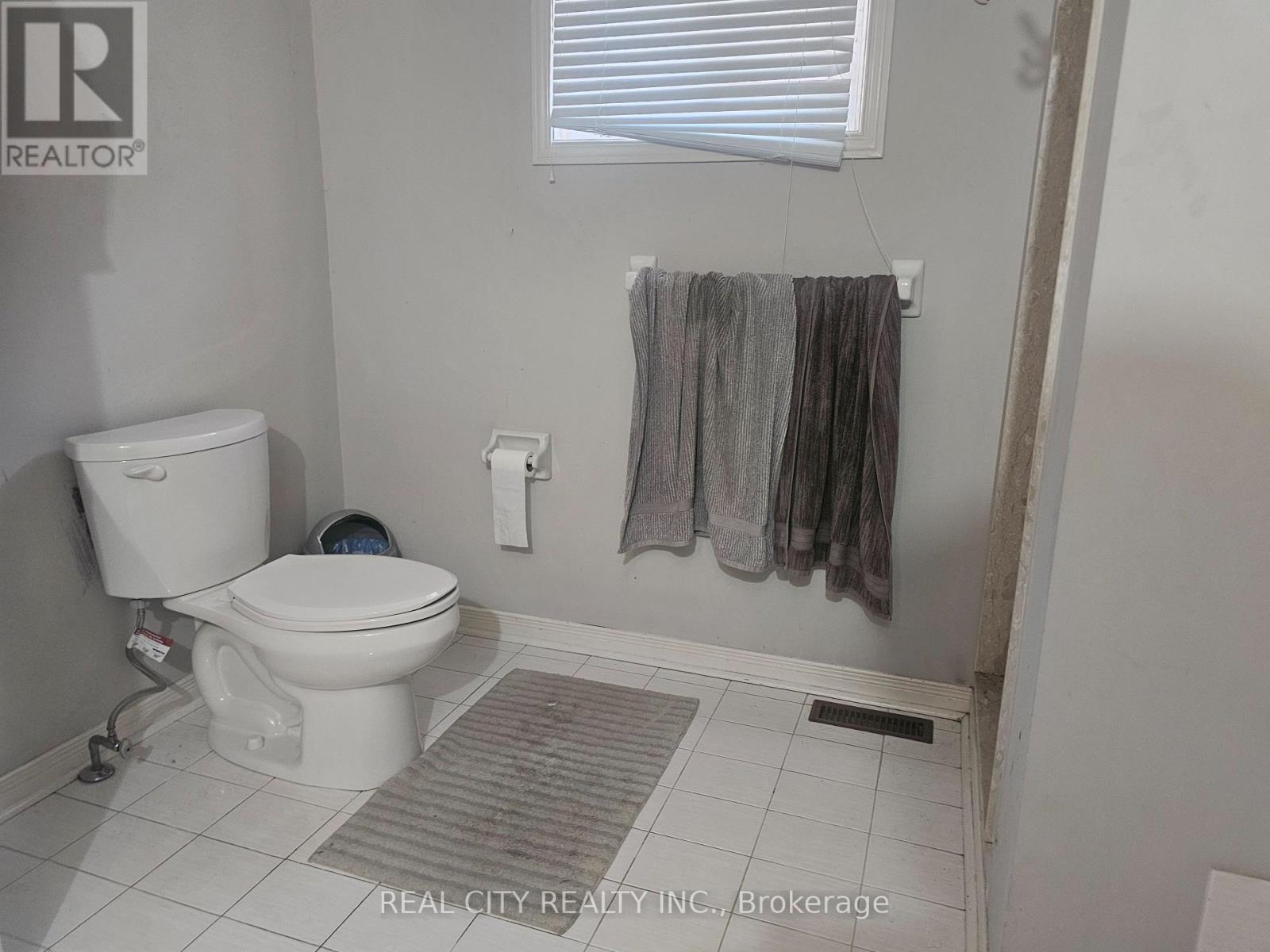 37 Bobcat Street, Brampton, Ontario  L6R 1C8 - Photo 18 - W12852752