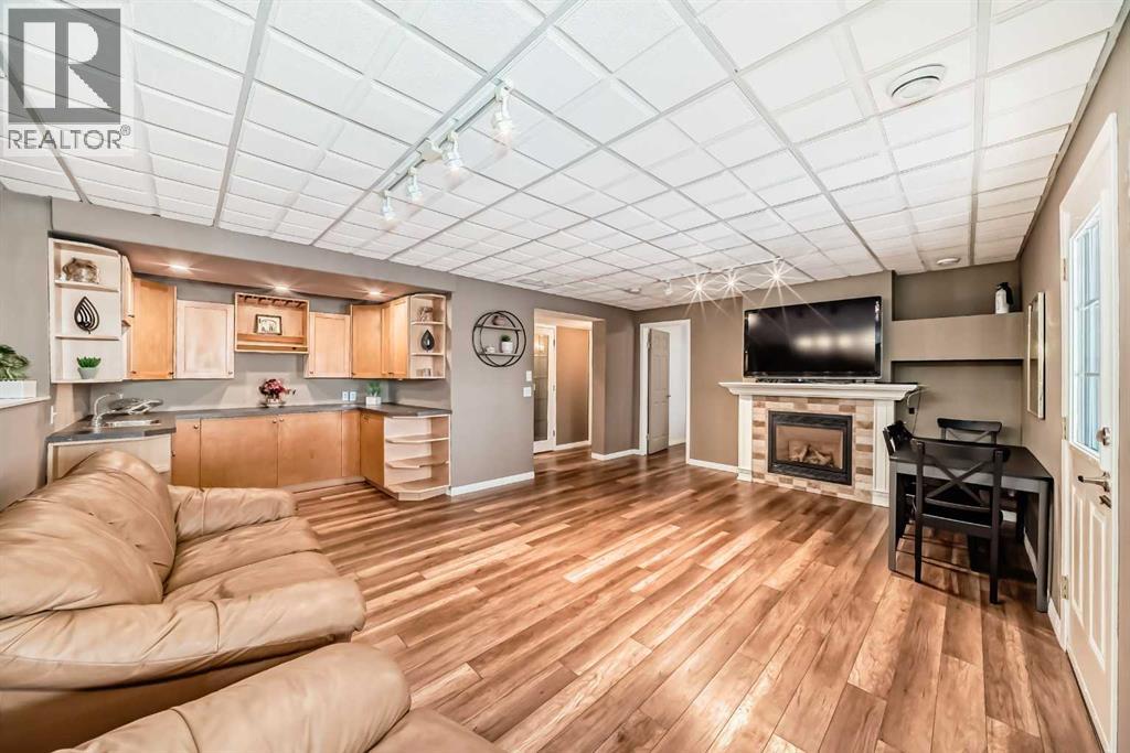 52 Hidden Vale Crescent Nw, Calgary, Alberta  T3A 5B5 - Photo 24 - A2287625