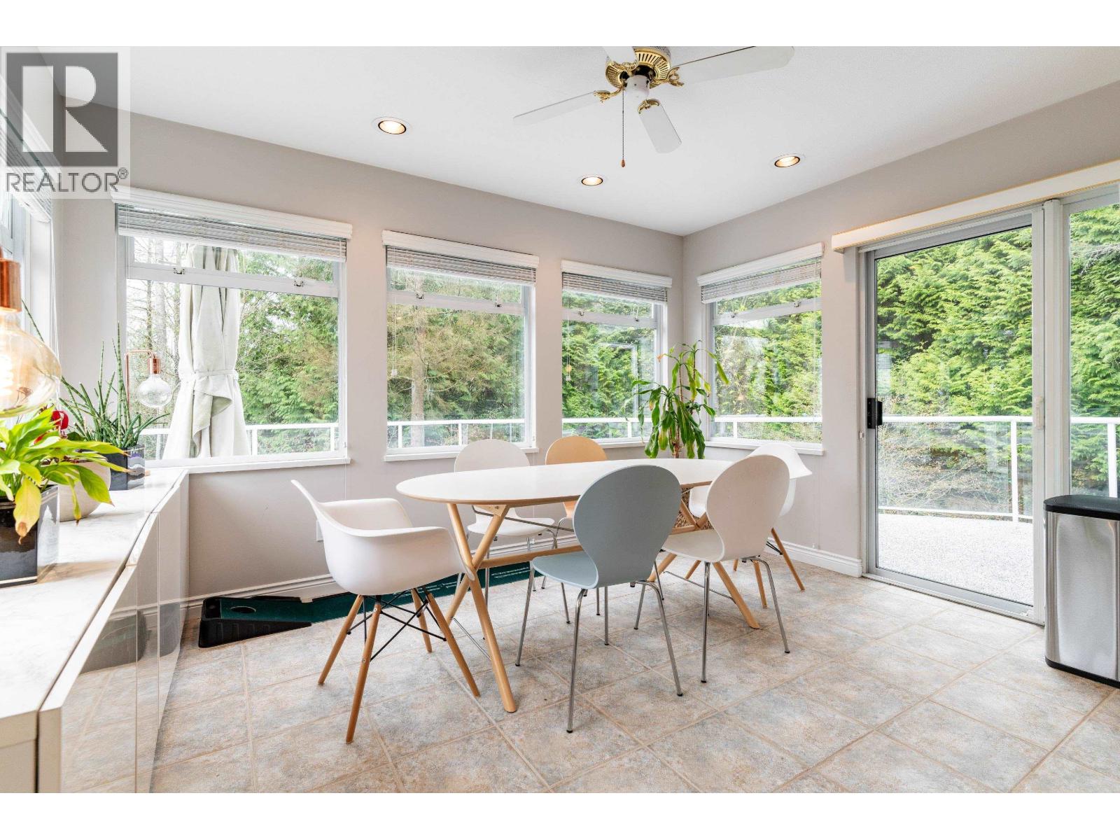 7 Aspen Court, Port Moody, British Columbia  V3H 4V6 - Photo 12 - R3085369