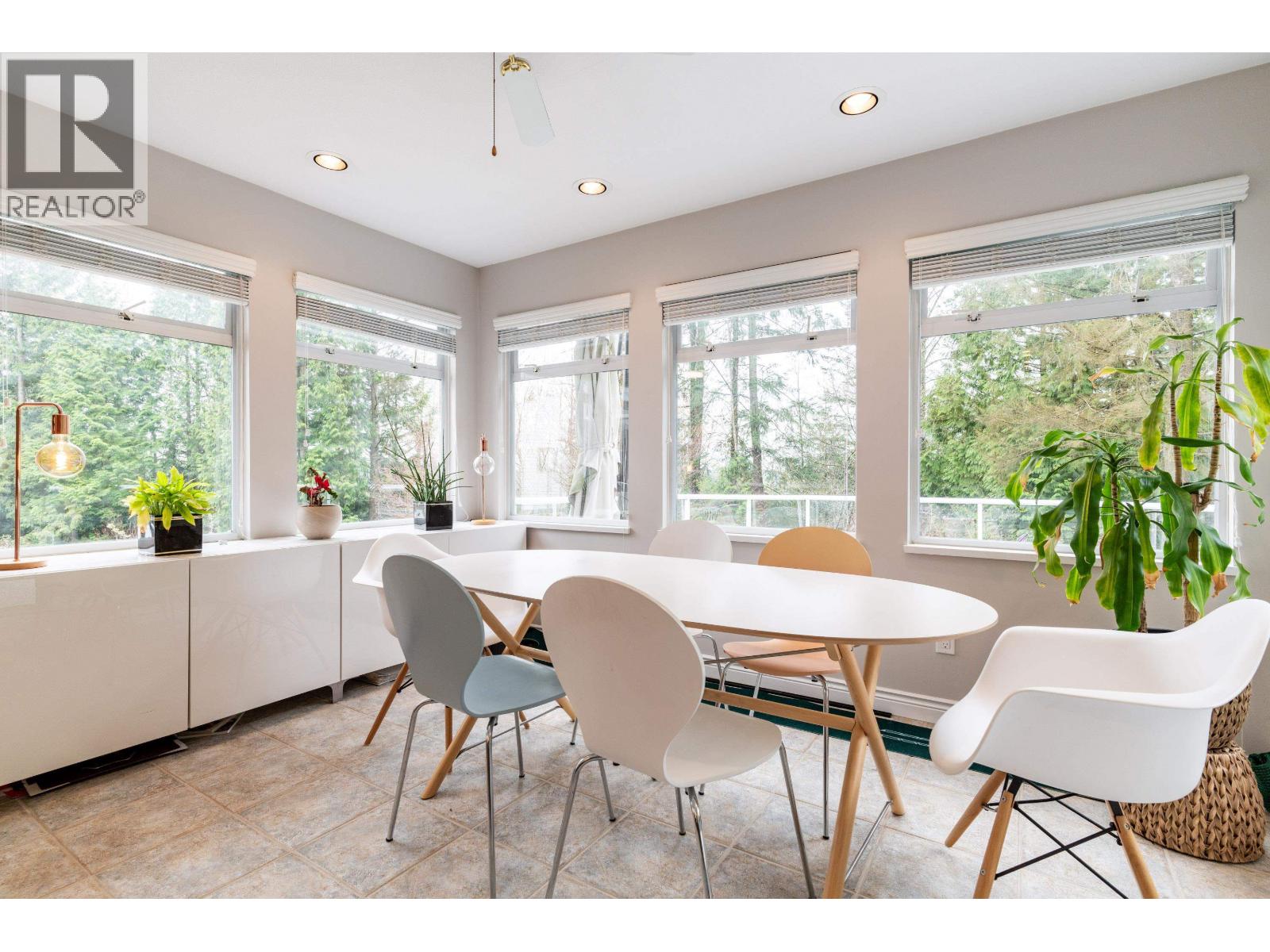 7 Aspen Court, Port Moody, British Columbia  V3H 4V6 - Photo 13 - R3085369