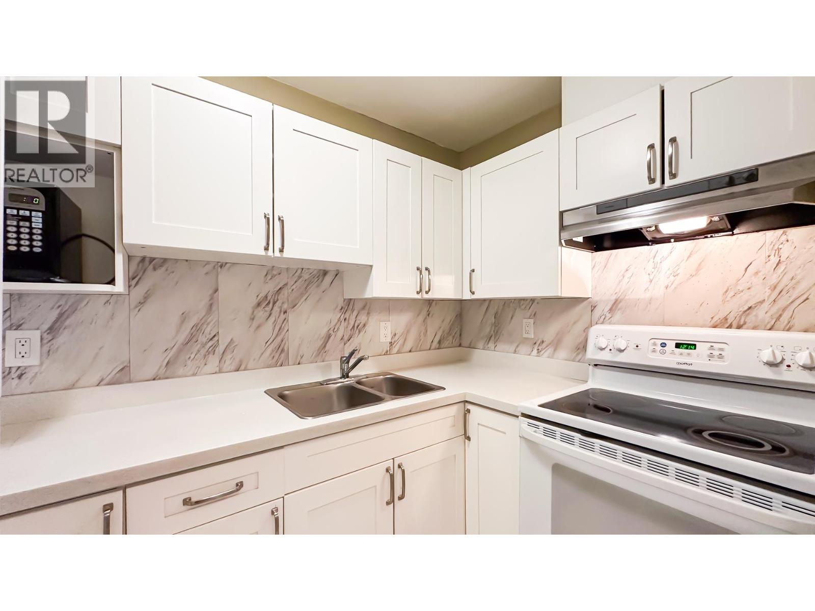 302 120 Garden Drive, Vancouver, British Columbia  V5L 4P4 - Photo 11 - R3087757