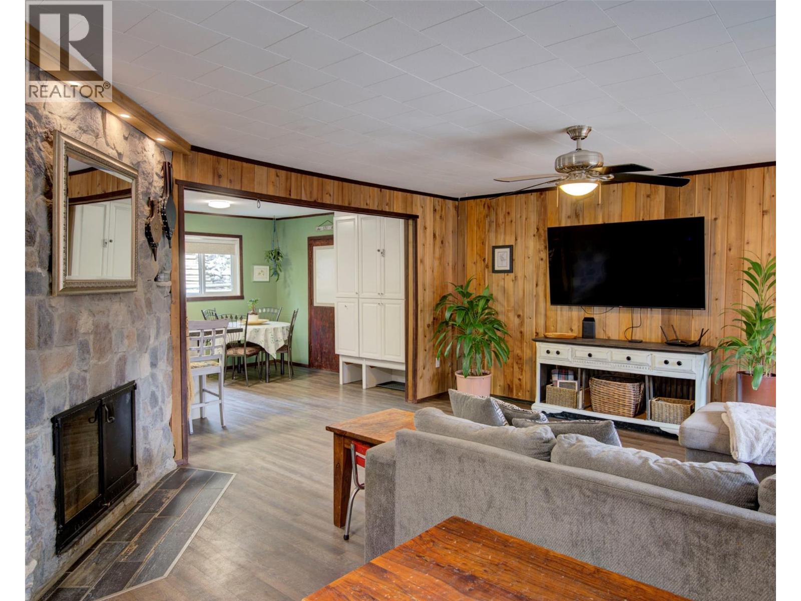 179 Springbend Road, Enderby, British Columbia  V0E 1V3 - Photo 4 - 10376993