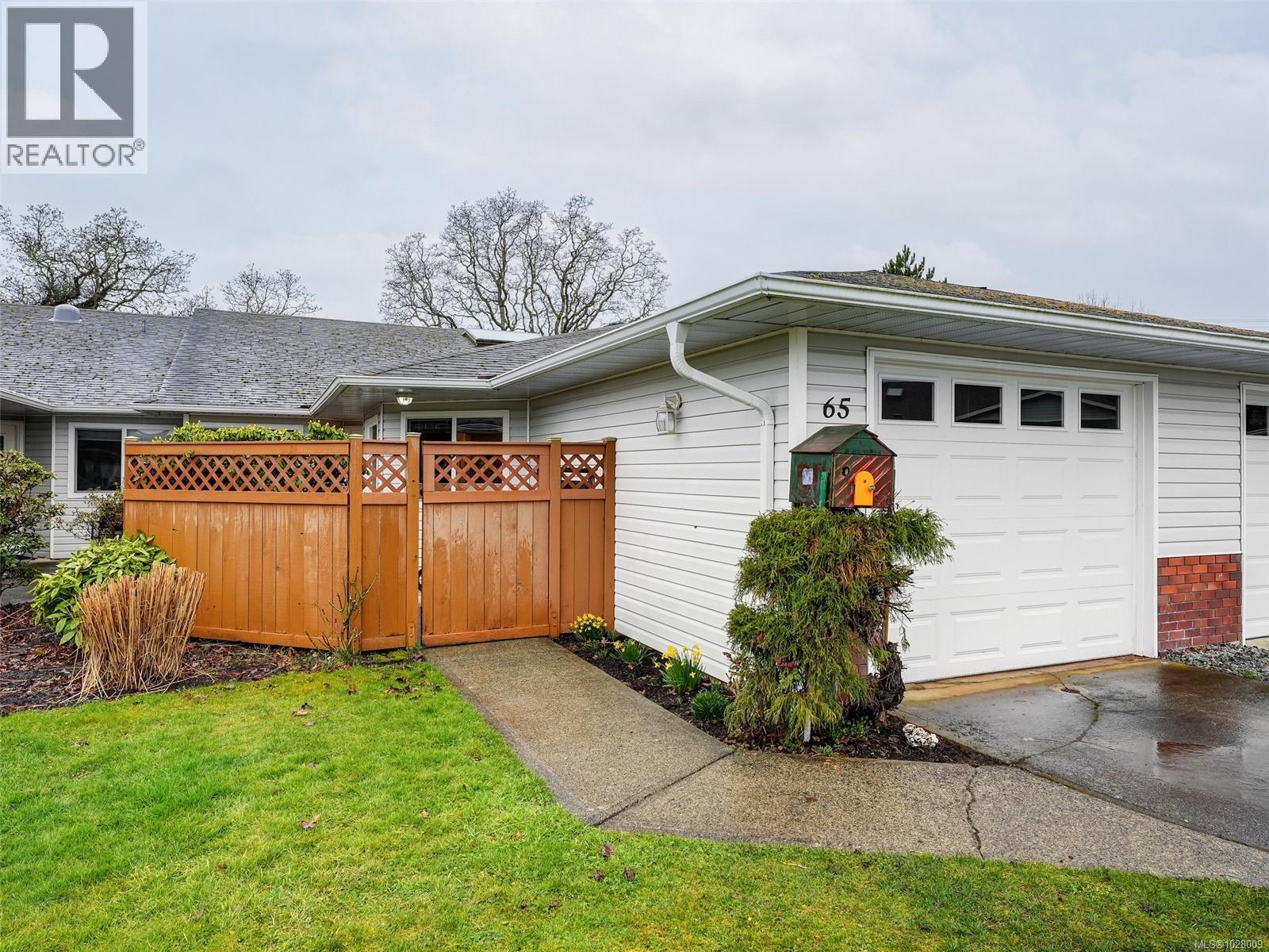 65 4125 Interurban Rd, Saanich, British Columbia  V8Z 4W8 - Photo 1 - 1028009