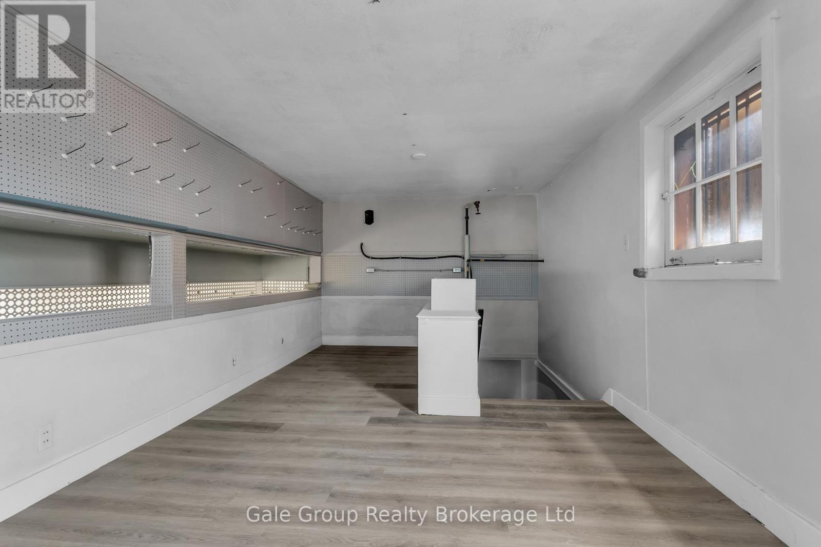 467 Dundas Street, Woodstock, Ontario  N4S 1C2 - Photo 14 - X12852824