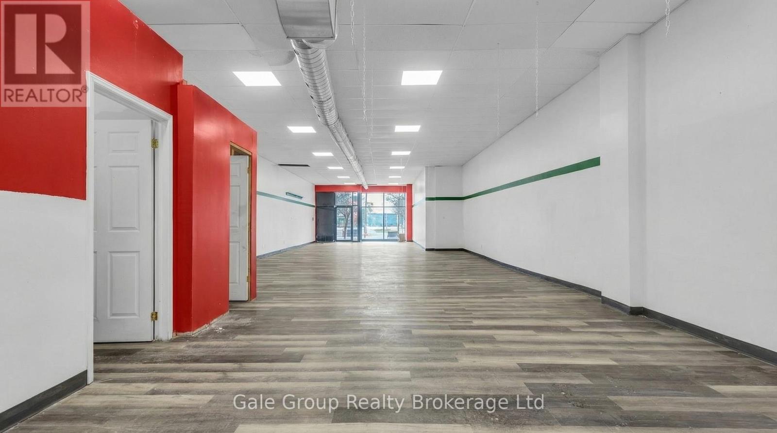 467 Dundas Street, Woodstock, Ontario  N4S 1C2 - Photo 5 - X12852824