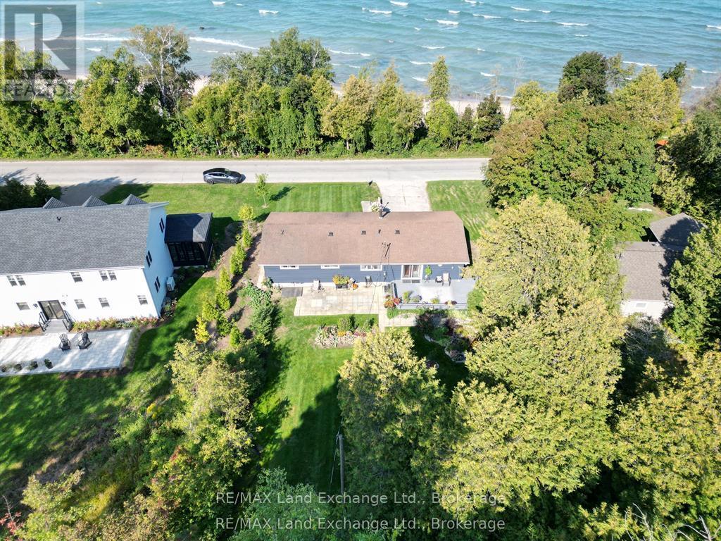 24 Boiler Beach Road, Huron-Kinloss, Ontario  N2Z 2L4 - Photo 2 - X12852810