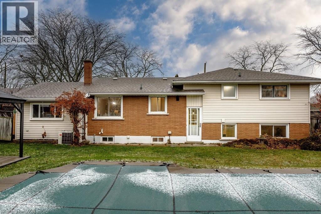 16 Old Oxford Road, St. Catharines, Ontario  L2M 2J9 - Photo 41 - 40795143