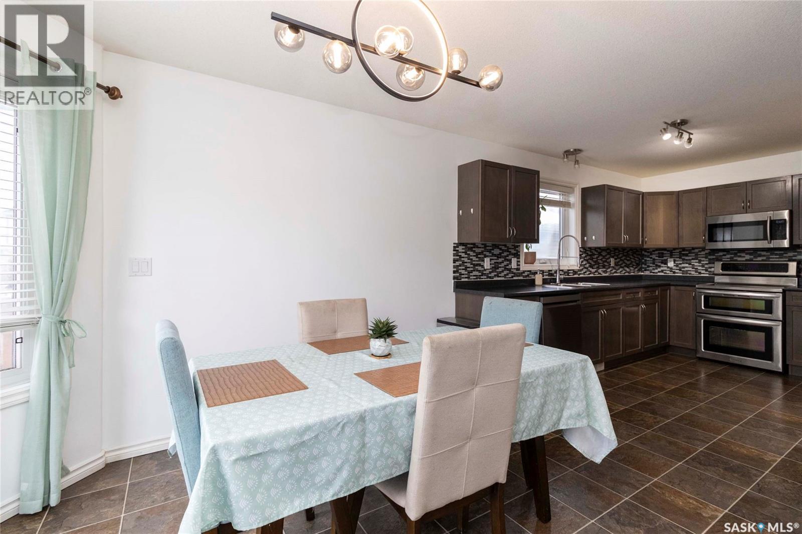 227 Macinnes Street, Saskatoon, Saskatchewan  S7T 0L6 - Photo 12 - SK029801