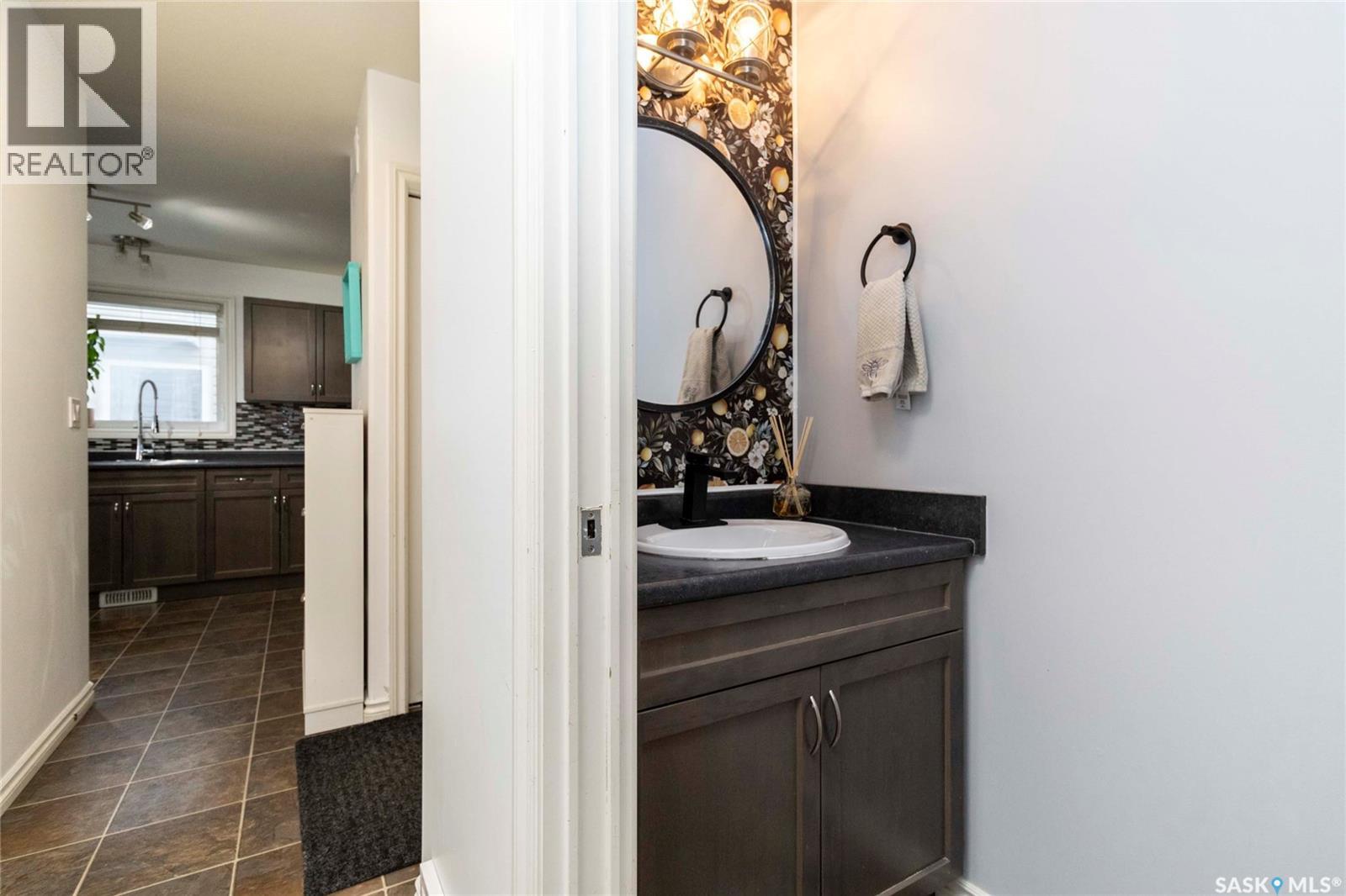 227 Macinnes Street, Saskatoon, Saskatchewan  S7T 0L6 - Photo 19 - SK029801