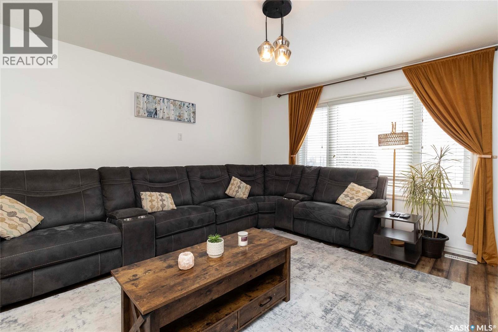 227 Macinnes Street, Saskatoon, Saskatchewan  S7T 0L6 - Photo 7 - SK029801