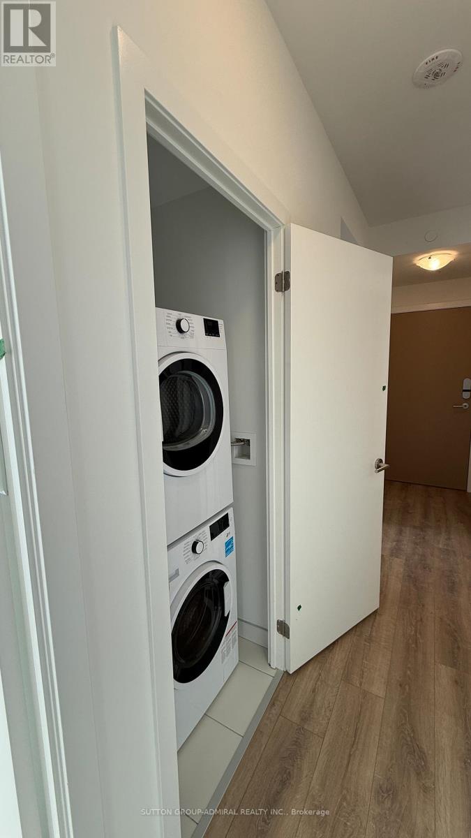 1602 - 1 Quarrington Lane, Toronto, Ontario  M3C 0S4 - Photo 7 - C12840502